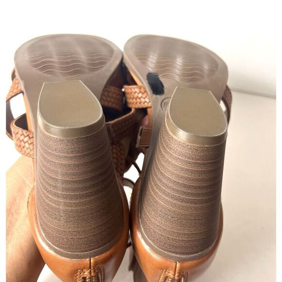 Frye and Co Womens 9M Strappy Brown Faux Leather Heeled Zip Sandals Open Toe New - Picture 8 of 11